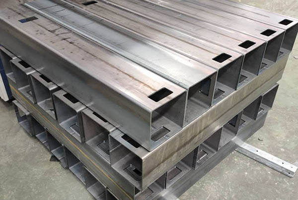 红河大口径无缝方管